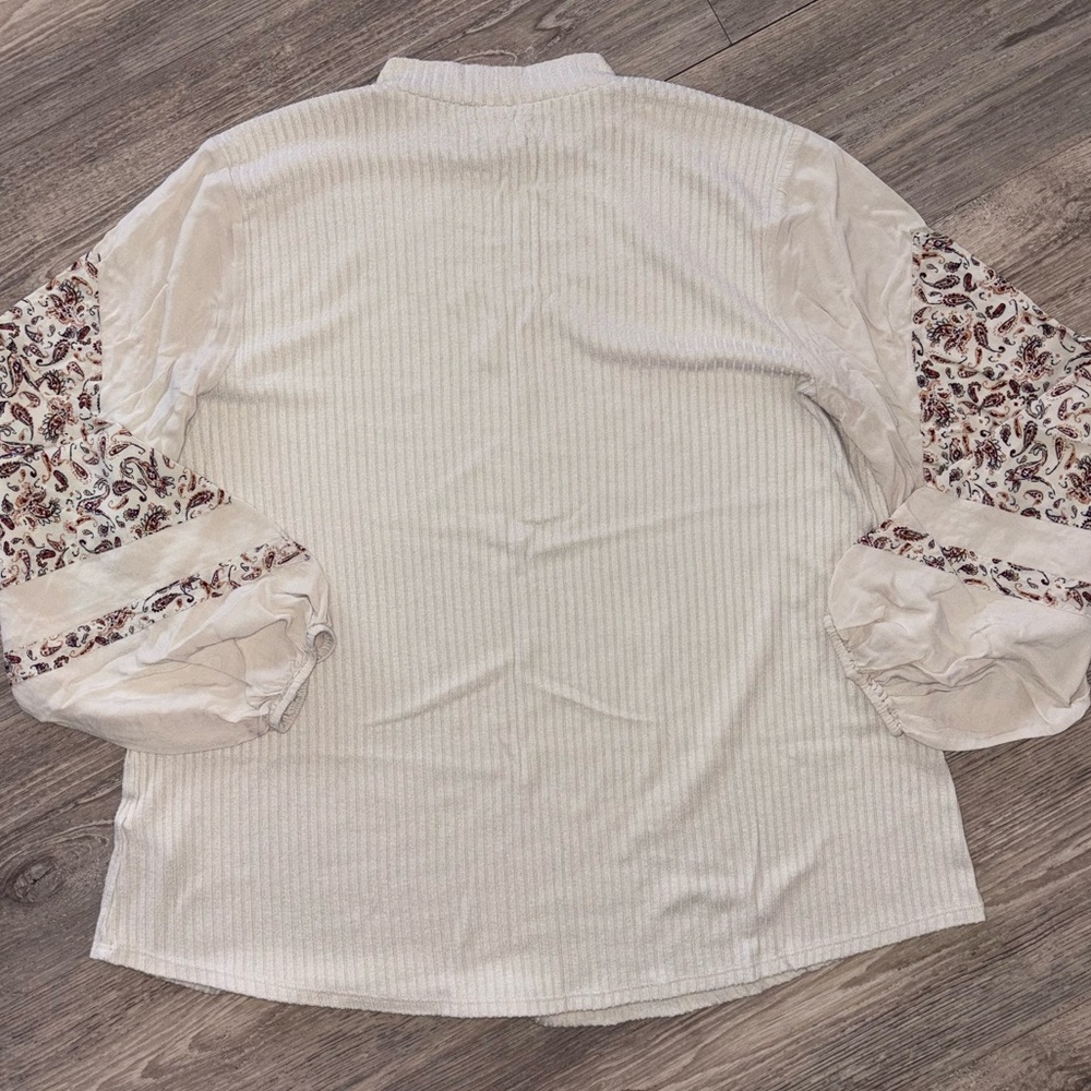 Mock Neck Baggy Arm Sweater - Picture 3 of 3